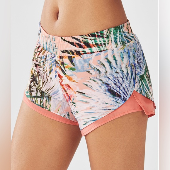 Fabletics Pants - FABLETICS Latrice Short EUC